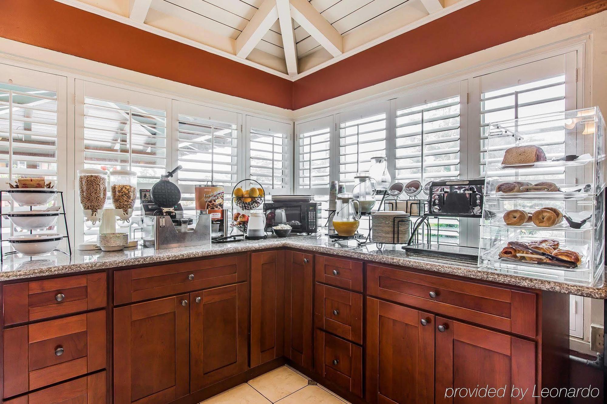 Clarion Collection Wilkie'S Inn Pacific Grove - Monterey Экстерьер фото