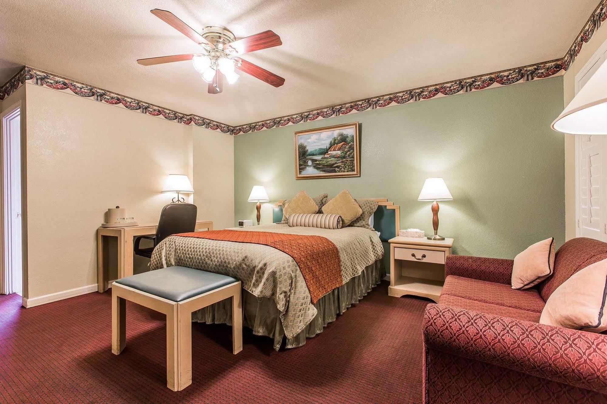 Clarion Collection Wilkie'S Inn Pacific Grove - Monterey Экстерьер фото